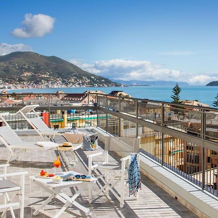 Hotel Tritone Laigueglia Exterior photo